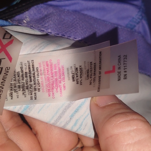 Swim wear - Picture 7 of 7